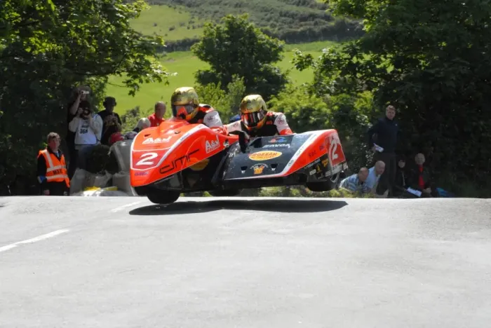 Framed Print : TT win No. 14: Dave Molyneux at Ballaugh Bridge: 2009 Framed Print : TT win No. 14: Dave Molyneux at Ballaugh Bridge: 2009
