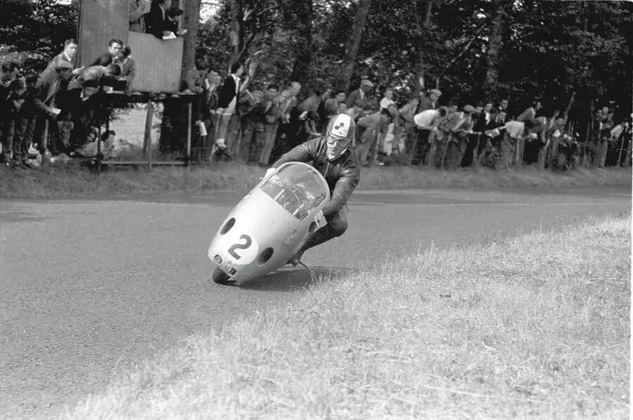 Framed Print : Umberto Masetti (MV) 1955 Lightweight Ulster Grand Prix Framed Print : Umberto Masetti (MV) 1955 Lightweight Ulster Grand Prix