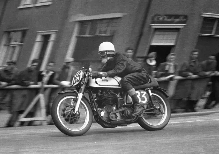 Framed Print : Vic Preston (Norton) 1956 Senior TT Framed Print : Vic Preston (Norton) 1956 Senior TT