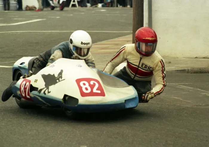 Framed Print : Vince Winstanley & Eric Ammann (BMW) 1988 Sidecar TT Framed Print : Vince Winstanley & Eric Ammann (BMW) 1988 Sidecar TT