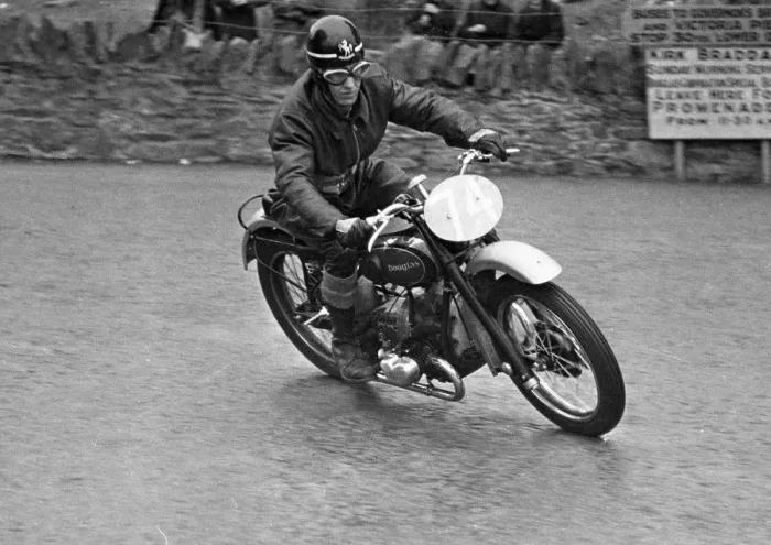 Framed Print : W F Wood (Douglas) 1949 Junior Clubman TT Framed Print : W F Wood (Douglas) 1949 Junior Clubman TT