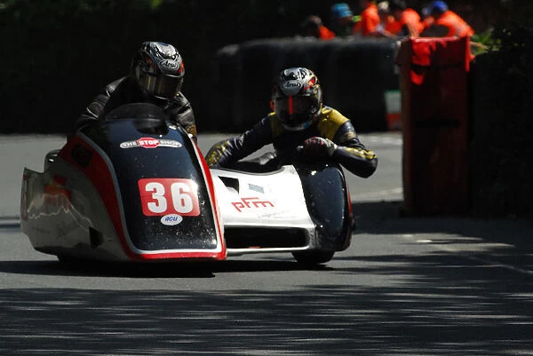 Wally Saunders & Eddie Kiff (Ireson Suzuki) 2013 Sidecar TT