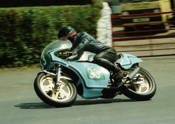 Framed Print : Walter Dawson (Maxton) 1984 Junior TT Framed Print : Walter Dawson (Maxton) 1984 Junior TT