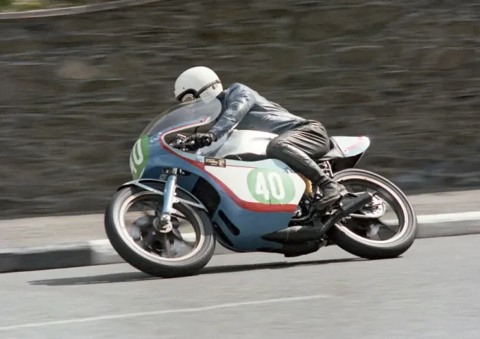 Framed Print : Walter Dawson (Yamaha) 1979 Junior TT Framed Print : Walter Dawson (Yamaha) 1979 Junior TT