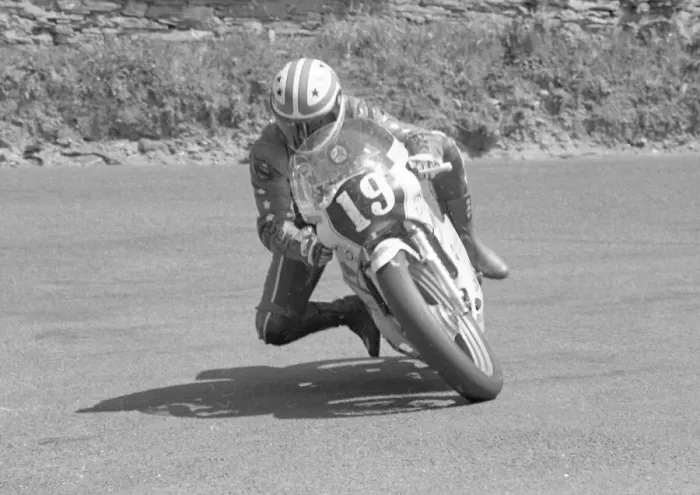 Framed Print : Walter Hoffman (Yamaha) 1983 Formula Two TT Framed Print : Walter Hoffman (Yamaha) 1983 Formula Two TT