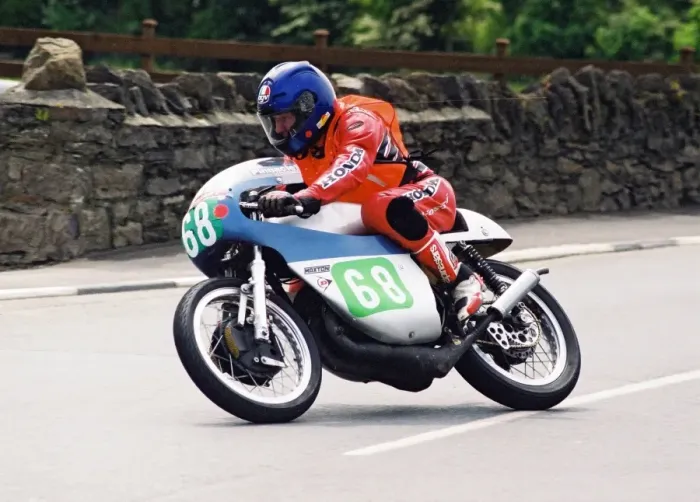 Framed Print : Bill Wark (Suzuki) 1994 Pre-TT Classic