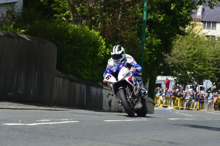 Framed Print : William Dunlop (Tyco BMW) 2015 Superbike TT Framed Print : William Dunlop (Tyco BMW) 2015 Superbike TT