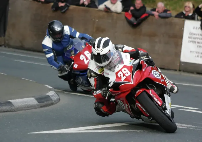 Framed Print : William Dunlop Yamaha 2009 Superstock TT Framed Print : William Dunlop Yamaha 2009 Superstock TT