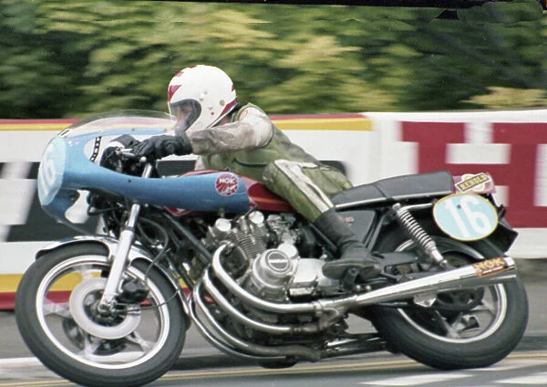Bill Willison (Suzuki) 1979 Formula Two TT