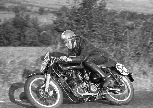 Wilson Ferguson (AJS) 1955 Junior Ulster Grand Prix