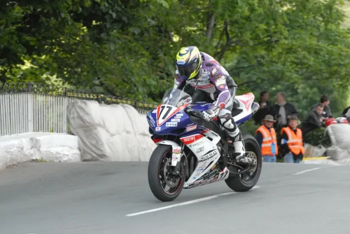 Framed Print : Yoshinari Matsushita (Yamaha) 2009 Superbike TT Framed Print : Yoshinari Matsushita (Yamaha) 2009 Superbike TT