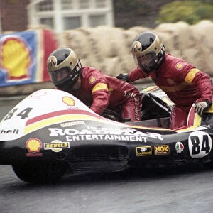Adrian Shea & Conor Regan (Yamaha) 1980 Sidecar TT