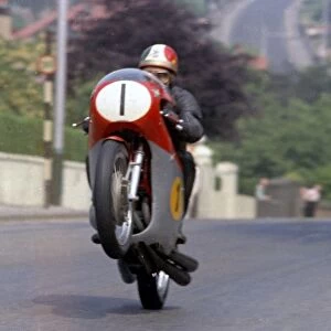 Ago on Agos Leap Giacomo Agostini (MV) 1970 Senior TT