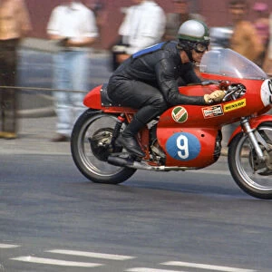 Alan Barnett (Aermacchi) 1970 Junior TT