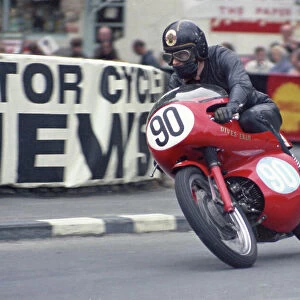 Alan Benfield (Aermacchi) 1968 Junior Manx Grand Prix