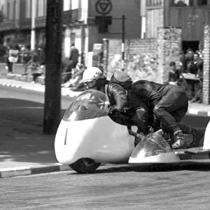 Alan Birch & Peter Cropper (BMW) 1964 Sidecar TT