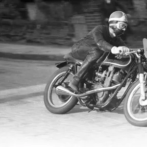 Alan Burt (AJS) 1958 Junior TT