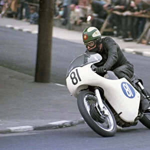 Alan Capstick (AJS) 1968 Junior TT