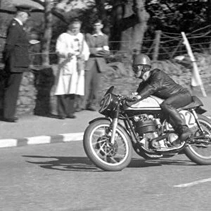 Alan Craven (Norton) 1958 Junior Manx Grand Prix