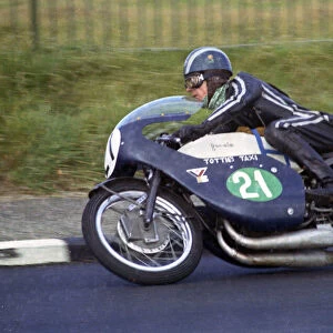 Alan Tottle (Yamaha) 1970 Lightwight Manx Grand Prix