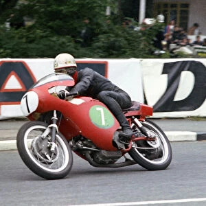 Alberto Pagani (Aermacchi) 1965 Lightweight TT