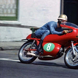 Alberto Pagani (Aermacchi) 1967 Lightweight TT