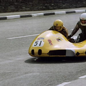 Alistair Lewis & Graeme Mackay (Suzuki) 1980 Sidecar TT