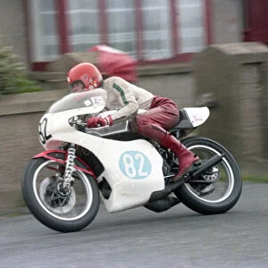 Allen Brew (Z parts Yamaha) 1980 Junior Manx Grand Prix