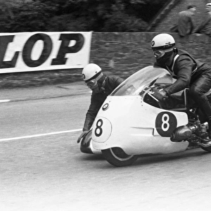 Alwyn Ritter and Edwin Blauth (BMW) at Braddan Bridge; 1960 Sidecar TT