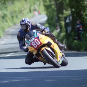 Andrew Marsden (Triumph) 2002 Production 1000 TT