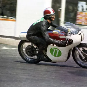 Andy Manship Yamaha 1969 Lightweight TT