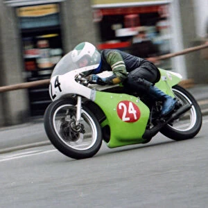 Andy Taylor (Yamaha) 1980 Newcomers Manx Grand Prix