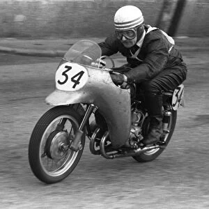Arnold Jones (LMA special) 1957 Lightweight TT