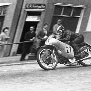 Arthur Wheeler (Guzzi) 1954 Lightweight TT