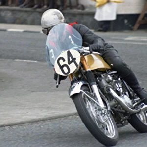 Bill Barker (Honda) 1971 Production TT