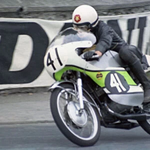 Barrie Dickinson (Yamaha) 1969 Ultra Lightweight TT