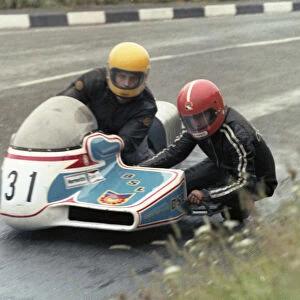 Barrie Moran & Joe Henderson (Konig) 1978 Sidecar TT