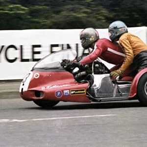 Barry Sloper & Norman Fear (Kawasaki) 1979 Sidecar TT