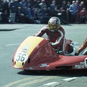 Barry Sloper & Norman Fear (Kawasaki) 1981 Sidecar TT