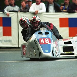 Bernard Baumier & Francois Lebland (Baker Honda) 2000 Sidecar TT