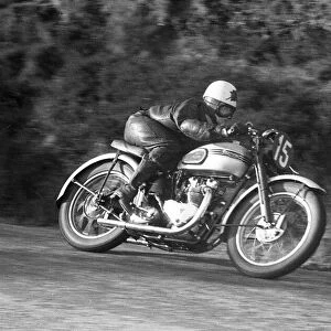 Bernard Hargreaves (Triumph) 1952 Senior Clubmans TT