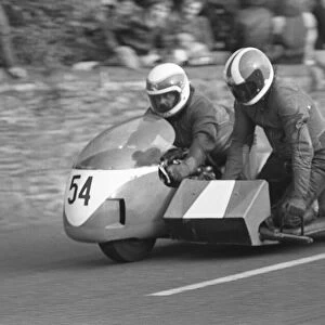 Billy Quayle & Keith Christian (Suzuki) 1979 Southern 100