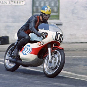 Bo Granath (Yamaha) 1970 Junior TT