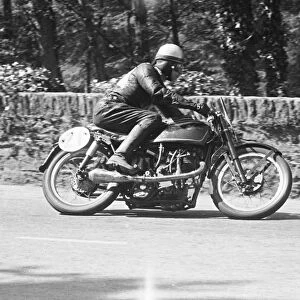 Bob Foster at Braddan Bridge: 1951 Lightweight TT