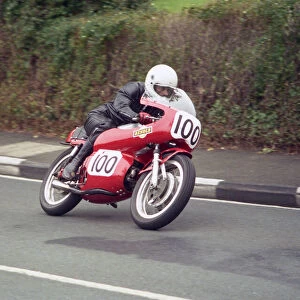 Bob Hill (Aermacchi) 1987 Junior Classic Manx Grand Prix