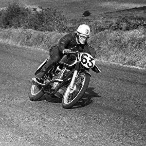 Bob McIntyre (AJS) 1953 Junior Ulster Grand Prix