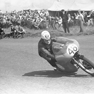 Bob McIntyre (AJS) 1959 Junior Ulster Grand Prix
