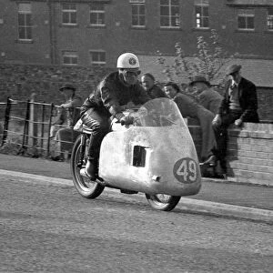 Bob McIntyre at Cruickshanks, 1955 Junior TT