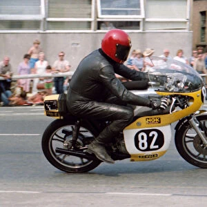 Bob Orton (Yamaha) 1982 Formula Three TT