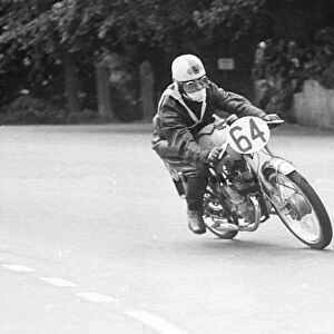 Bob Penney (EMC) 1952 Ultra Lightweight TT